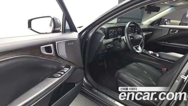 2023 Kia K8 Hybrid Noblesse Sold VIN KNAM2411BPA038839 – exterior detail 2023 Kia K8 Hybrid Noblesse Sold VIN KNAM2411BPA038839 – exterior detail