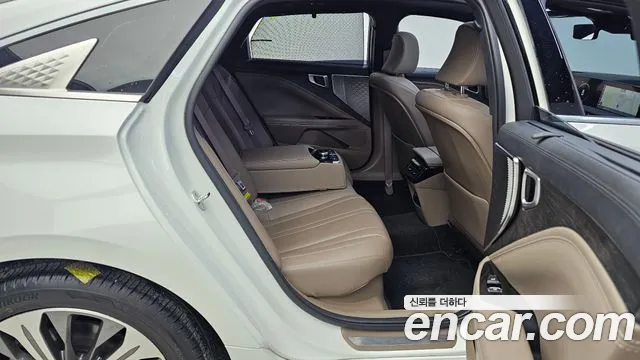 2023 Kia K8 Hybrid Noblesse Sold VIN KNAM2411BPA049983 – front exterior