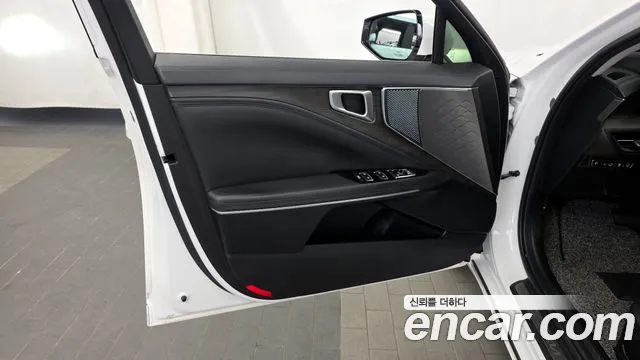 2023 Kia K8 Hybrid Noblesse Sold VIN KNAM2411BPA062599 – rear exterior