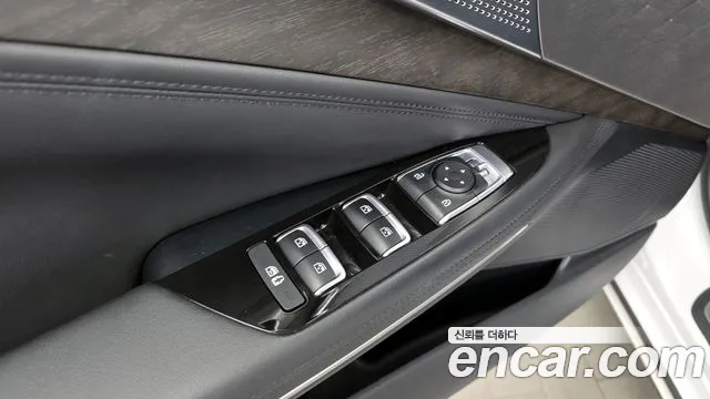 2023 Kia K8 Hybrid Noblesse Sold VIN KNAM2411BPA062599 – interior seats