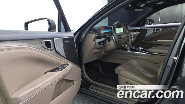 2024 Kia K8 Hybrid Noblesse Sold VIN KNAM2411BRA068922 – trunk area