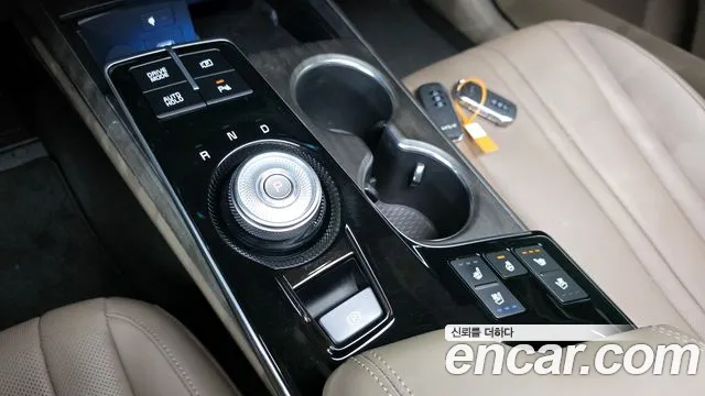 2024 Kia K8 Hybrid Noblesse Sold VIN KNAM2411BRA074473 – front exterior