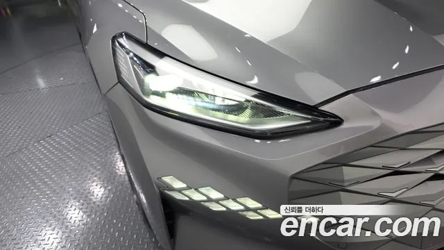 2022 Kia K8 2.5 Gasoline 2WD VIN KNAM241BBNA003520