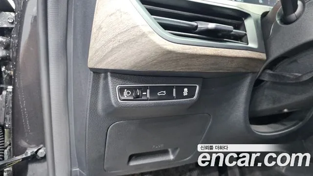 2022 Kia K8 2.5 Gasoline 2WD Sold VIN KNAM241BBNA003587 – engine bay 2022 Kia K8 2.5 Gasoline 2WD Sold VIN KNAM241BBNA003587 – engine bay