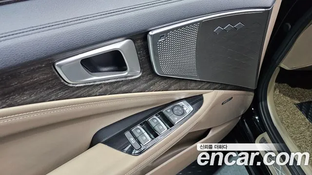 2022 Kia K8 2.5 Gasoline 2WD Sold VIN KNAM241BBNA004867 – exterior detail