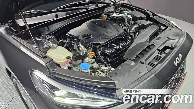 2022 Kia K8 2.5 Gasoline 2WD Sold VIN KNAM241BBNA020234 – engine bay 2022 Kia K8 2.5 Gasoline 2WD Sold VIN KNAM241BBNA020234 – engine bay