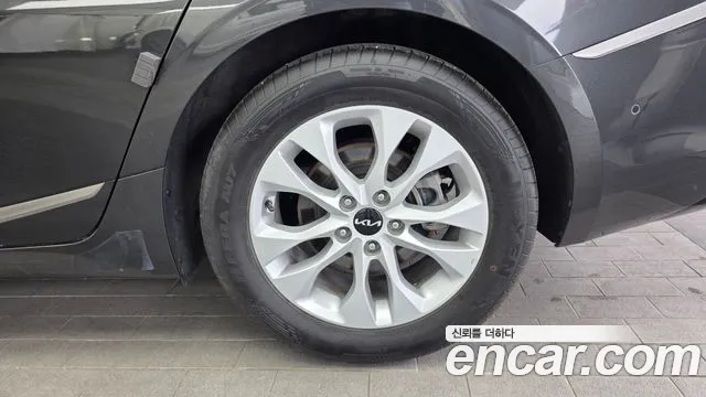 2022 Kia K8 2.5 Gasoline 2WD Sold VIN KNAM241BBNA023649 – odometer reading