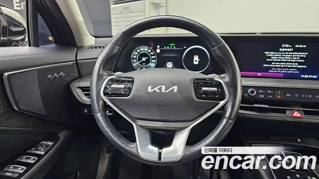 2022 Kia K8 2.5 Gasoline 2WD Sold VIN KNAM241BBNA026091 – trunk area