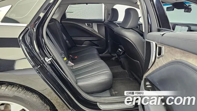 2022 Kia K8 2.5 Gasoline 2WD Sold VIN KNAM241BBNA026699 – rear exterior 2022 Kia K8 2.5 Gasoline 2WD Sold VIN KNAM241BBNA026699 – rear exterior