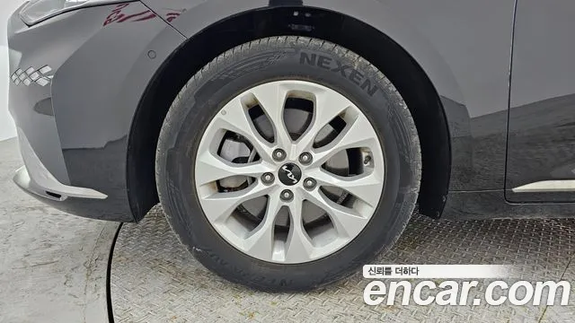 2022 Kia K8 2.5 Gasoline 2WD Sold VIN KNAM241BBNA026699 – undercarriage 2022 Kia K8 2.5 Gasoline 2WD Sold VIN KNAM241BBNA026699 – undercarriage