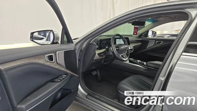 2022 Kia K8 2.5 Gasoline 2wd Sold VIN KNAM241BBNA029894 – front exterior