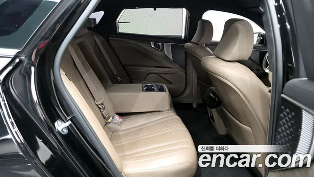 2022 Kia K8 2.5 Gasoline 2WD Sold VIN KNAM241BBNA030124 – interior seats 2022 Kia K8 2.5 Gasoline 2WD Sold VIN KNAM241BBNA030124 – interior seats