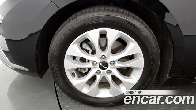 2022 Kia K8 2.5 Gasoline 2WD VIN KNAM241BBNA030124