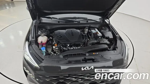 2022 Kia K8 2.5 Gasoline 2WD Sold VIN KNAM241BBNA030881 – undercarriage