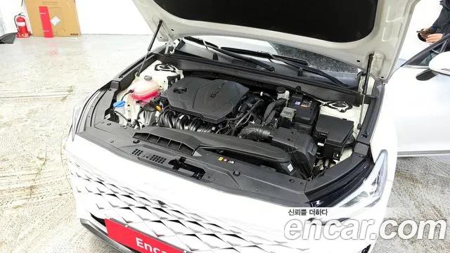 2023 Kia K8 2.5 Gasoline 2WD Sold VIN KNAM241BBPA049698 – trunk area