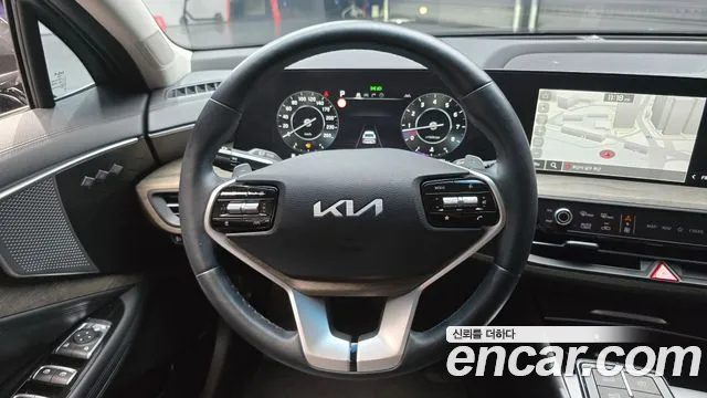 2023 Kia K8 2.5 Gasoline 2WD Sold VIN KNAM241BBPA049994 – photo 17 2023 Kia K8 2.5 Gasoline 2WD Sold VIN KNAM241BBPA049994 – photo 17
