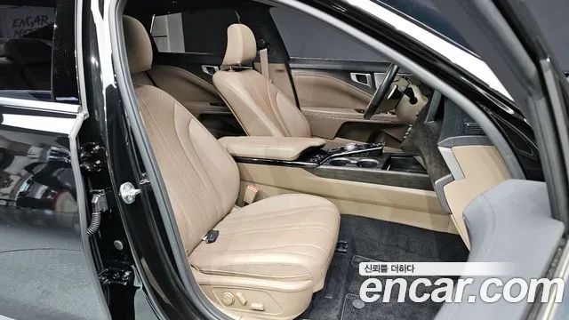 2023 Kia K8 2.5 Gasoline 2WD Sold VIN KNAM241BBPA058719 – interior seats