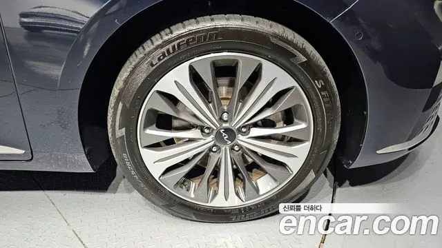2024 Kia K8 2.5 Gasoline 2WD VIN KNAM241BBRA061870