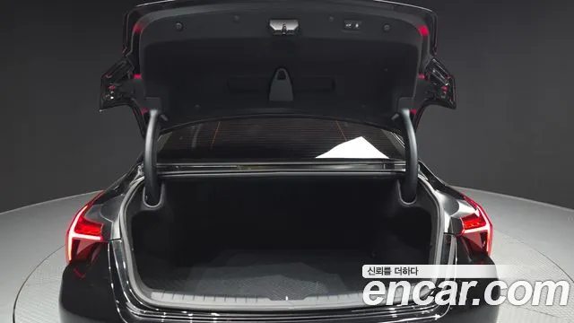 2024 Kia K8 2.5 Gasoline 2wd Sold VIN KNAM241BBRA063513 – front exterior