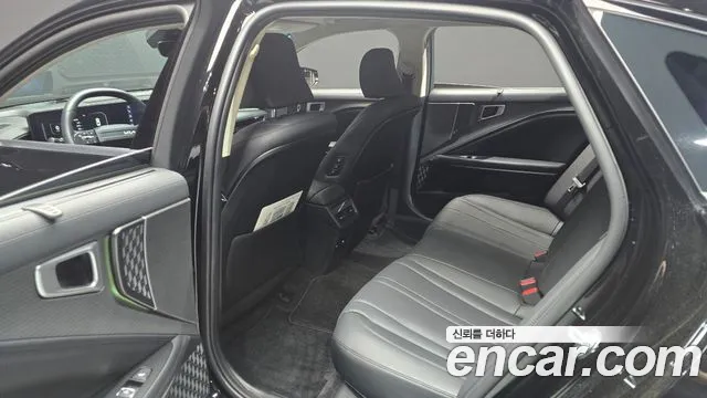 2025 Kia The New K8 2.5 Gasoline 2WD Sold VIN KNAM241BBSA076196 – side profile