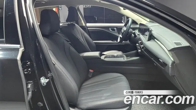 2025 Kia The New K8 2.5 Gasoline 2WD Sold VIN KNAM241BBSA076196 – interior seats