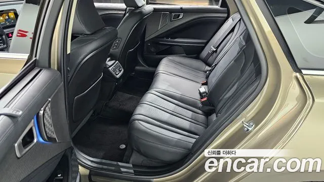 2025 Kia The New K8 2.5 Gasoline 2WD Sold VIN KNAM241BBSA083645 – dashboard