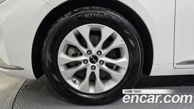 2022 Kia K8 3.5 LPG 2WD Sold VIN KNAM241FBNA009010 – photo 16 2022 Kia K8 3.5 LPG 2WD Sold VIN KNAM241FBNA009010 – photo 16