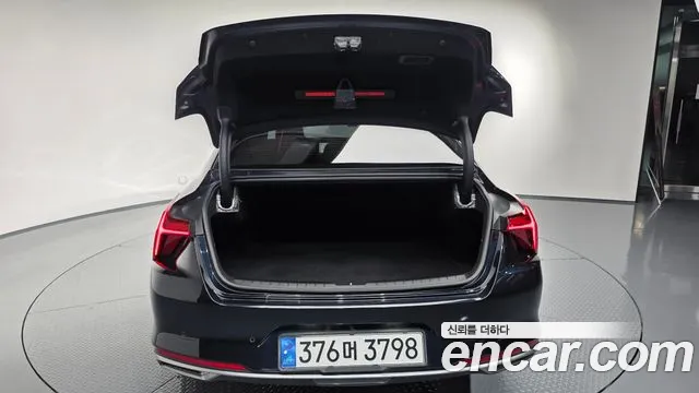 2022 Kia K8 3.5 LPG 2WD Sold VIN KNAM241FBNA009859 – trunk area