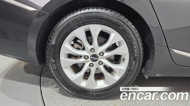 2022 Kia K8 3.5 LPG 2WD Sold VIN KNAM241FBNA015043 – photo 20 2022 Kia K8 3.5 LPG 2WD Sold VIN KNAM241FBNA015043 – photo 20