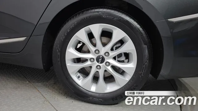 2022 Kia K8 3.5 LPG 2WD Sold VIN KNAM241FBNA018591 – photo 22 2022 Kia K8 3.5 LPG 2WD Sold VIN KNAM241FBNA018591 – photo 22