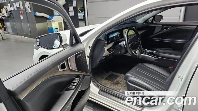 2023 Kia K8 3.5 LPG 2WD Sold VIN KNAM241FBPA041076 – dashboard