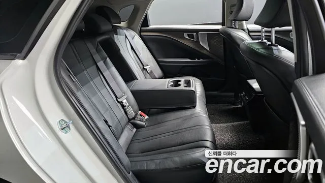 2023 Kia K8 3.5 LPG 2WD Sold VIN KNAM241FBPA041076 – exterior detail