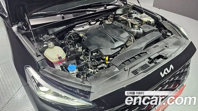 2022 Kia K8 3.5 Gasoline 2WD VIN KNAM441DBNA009429