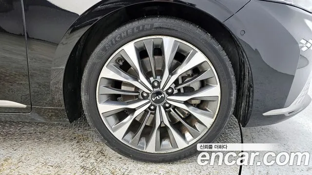 2022 Kia K8 3.5 Gasoline 2WD Sold VIN KNAM441DBNA026539 – undercarriage