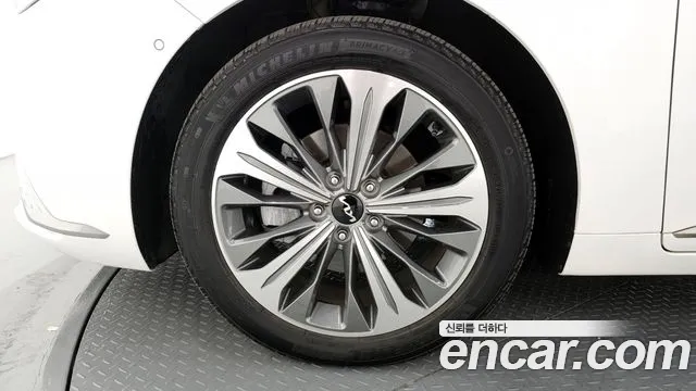 2024 Kia K8 Hybrid Signature Special VIN KNAM5411BRA072852