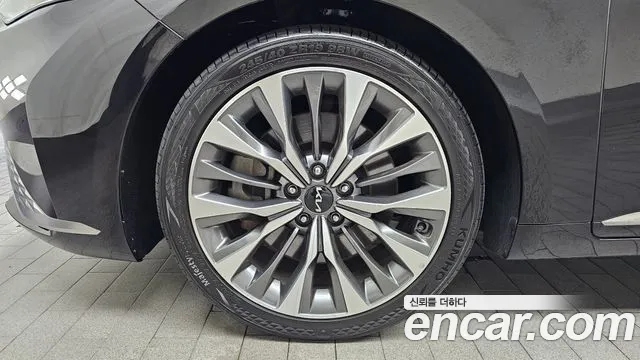 2022 Kia K8 3.5 Gasoline 2WD Sold VIN KNAM541DBNA014534 – rear exterior