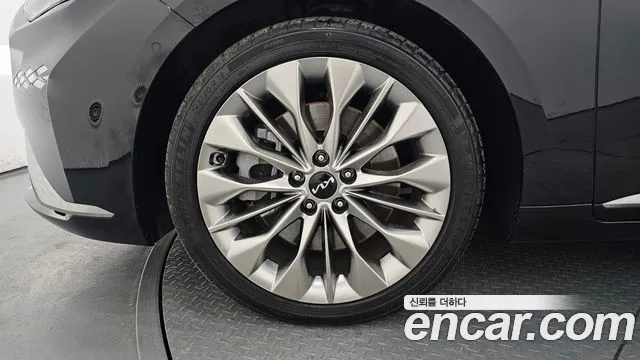 2023 Kia K8 3.5 Gasoline 4WD VIN KNAM541DDPA045747