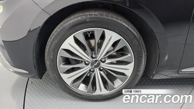 2022 Kia K8 Hybrid Signature Sold VIN KNAM6411BNA004354 – photo 21