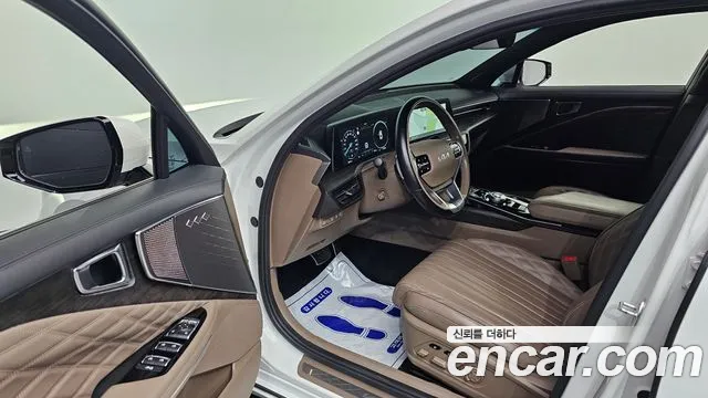 2022 Kia K8 Hybrid Signature Sold VIN KNAM6411BNA007743 – trunk area