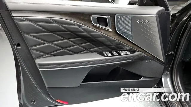 2022 Kia K8 Hybrid Signature Sold VIN KNAM6411BNA009717 – front exterior