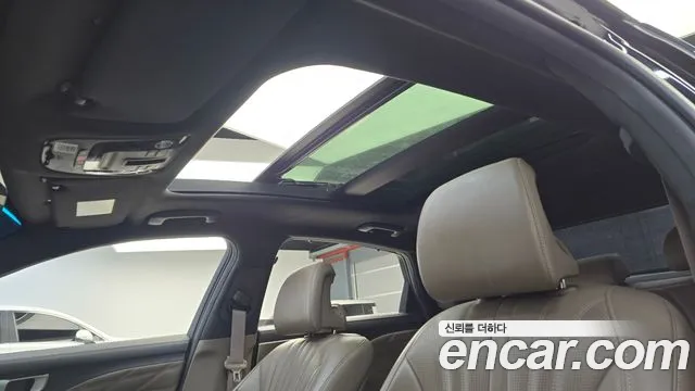 2022 Kia K8 Hybrid Signature Sold VIN KNAM6411BNA016115 – interior seats