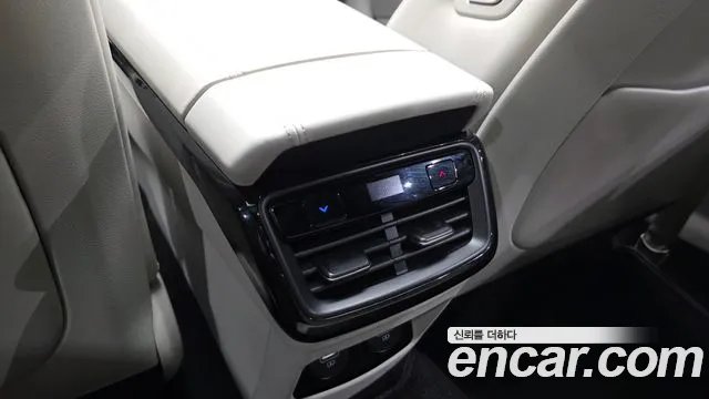 2022 Kia K8 Hybrid Signature Sold VIN KNAM6411BNA018850 – dashboard