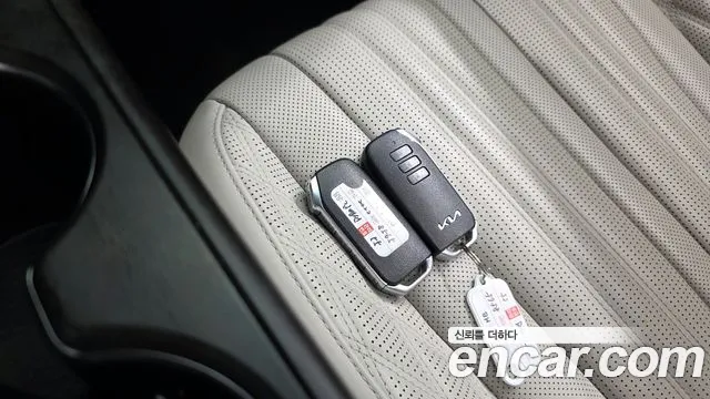 2022 Kia K8 Hybrid Signature Sold VIN KNAM6411BNA019506 – photo 16