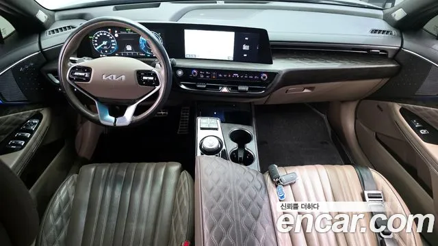 2022 Kia K8 Hybrid Signature Sold VIN KNAM6411BNA021018 – front exterior