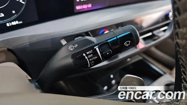 2022 Kia K8 Hybrid Signature Sold VIN KNAM6411BNA021293 – interior seats
