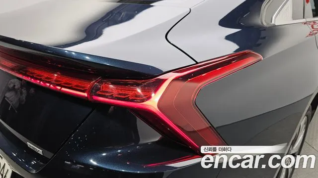 2022 Kia K8 Hybrid Signature Sold VIN KNAM6411BNA021293 – photo 11