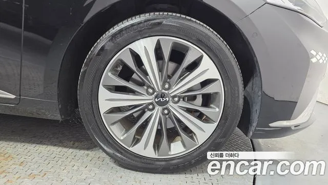 2022 Kia K8 Hybrid Signature VIN KNAM6411BNA022037
