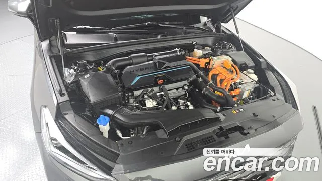 2023 Kia K8 Hybrid Signature VIN KNAM6411BPA025104