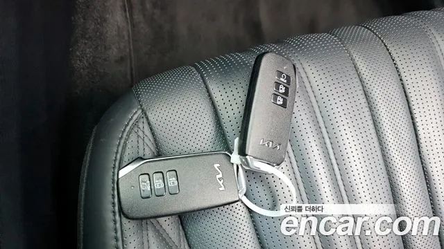 2023 Kia K8 Hybrid Signature Sold VIN KNAM6411BPA033435 – photo 41