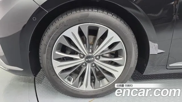 2023 Kia K8 Hybrid Signature Sold VIN KNAM6411BPA041541 – photo 25 2023 Kia K8 Hybrid Signature Sold VIN KNAM6411BPA041541 – photo 25